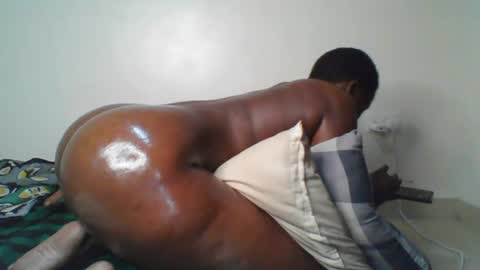 Snapshot of sexychoco2 chatting on 07-07-26, 03:09 sexychoco2 online show from 07-07-26, 03:09