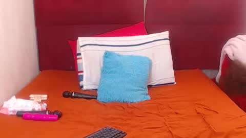 sexycoockiexx online show from 11-26-25, 07:09