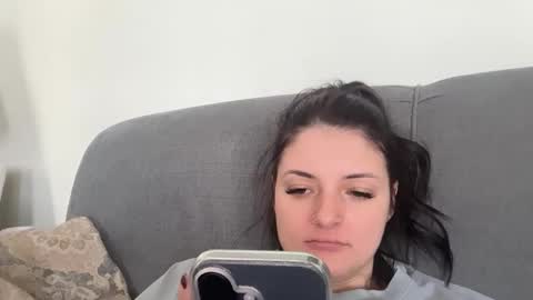 sexycouple41110 online show from 02-08-26, 04:43