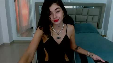 Snapshot of sexydakotha chatting on 01-15-25, 10:02 DAKOTA online show from 01-15-25, 10:02