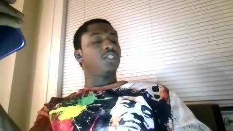 TreySexxxy online show from 11-25-25, 01:22