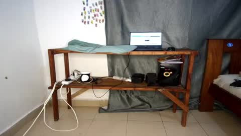 Snapshot of sexydrol chatting on 06-24-26, 09:47 Tee online show from 06-24-26, 09:47