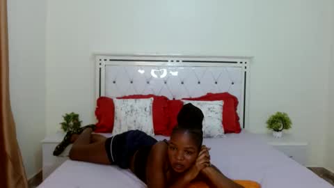 Snapshot of sexyebony256 chatting on 02-07-25, 09:37 SexyEbony online show from 02-07-25, 09:37