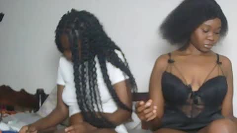 Snapshot of sexyebony283378 chatting on 06-07-26, 03:32 sexyebony283378 online show from 06-07-26, 03:32