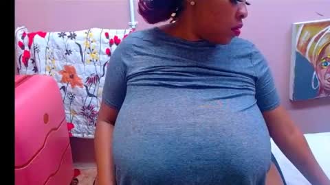 sexyebonylove89 online show from 06-28-26, 08:42