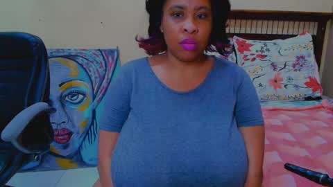 sexyebonylove89 online show from 07-06-26, 06:32