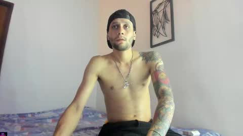 Snapshot of sexyfetissh chatting on 03-05-26, 03:13 sexyfetissh online show from 03-05-26, 03:13