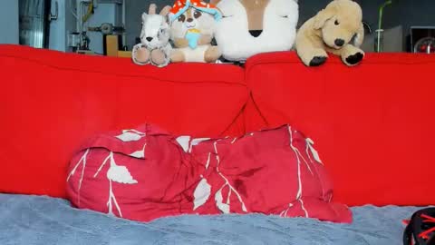 Snapshot of sexyfoxyari chatting on 09-20-25, 05:03 Ari online show from 09-20-25, 05:03