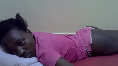 sexyghurl12 online show from 12-16-25, 03:50