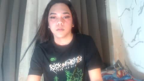 Snapshot of sexygoddess_tyra chatting on 10-18-25, 06:26 TYRA 3 online show from 10-18-25, 06:26