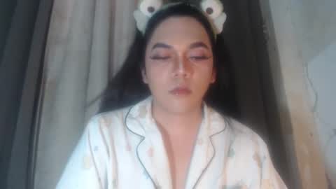 TYRA 3 online show from 04-12-26, 12:15