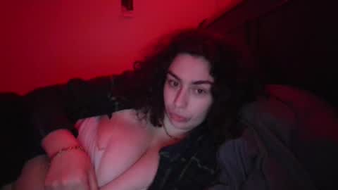 Snapshot of sexygoddesslizaaa chatting on 02-04-25, 10:32 ETERNAL GODDESS WOMAN online show from 02-04-25, 10:32