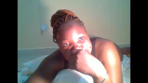 Snapshot of sexygrace2026 chatting on 06-10-26, 12:26 sexygrace2026 online show from 06-10-26, 12:26
