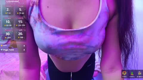 Snapshot of sexyislive chatting on 02-05-25, 11:06 sexyislive online show from 02-05-25, 11:06