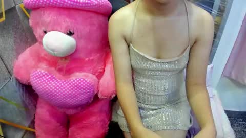 Snapshot of sexyislive chatting on 09-18-25, 12:18 sexyislive online show from 09-18-25, 12:18