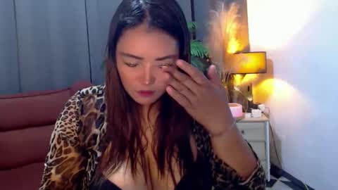Snapshot of sexyjeanniecuntcums chatting on 05-16-26, 11:46 JENNY online show from 05-16-26, 11:46