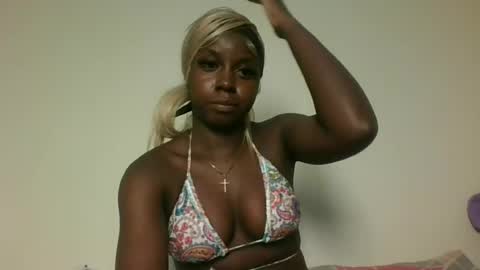 SexyKitty online show from 06-17-26, 08:32