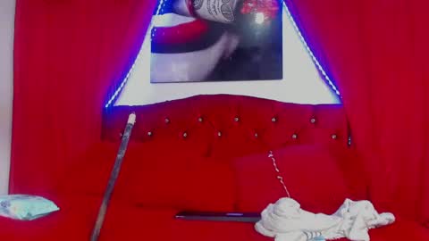 laura online show from 01-31-25, 06:03