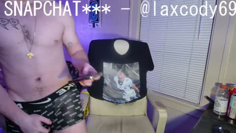 Snapshot of sexylax69 chatting on 01-22-25, 01:42 sexylax69 online show from 01-22-25, 01:42