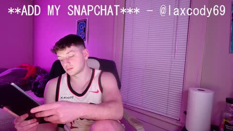 Snapshot of sexylax69 chatting on 01-30-25, 01:33 sexylax69 online show from 01-30-25, 01:33