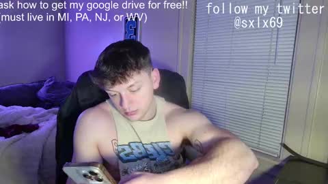 Snapshot of sexylax69 chatting on 03-04-25, 01:34 sexylax69 online show from 03-04-25, 01:34
