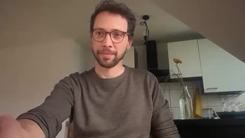 sexyleo8282 online show from 05-17-26, 04:14