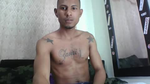 Snapshot of sexyleon69 chatting on 05-14-26, 05:36 Sexy leon online show from 05-14-26, 05:36
