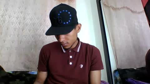 Snapshot of sexyleon69 chatting on 06-16-26, 05:54 Sexy leon online show from 06-16-26, 05:54