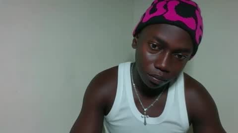 sexylinkebony2 online show from 03-06-26, 06:10