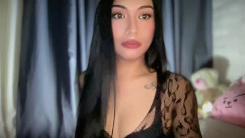 maxine online show from 05-10-26, 07:30