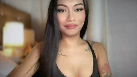maxine online show from 06-21-26, 07:27