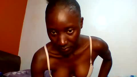 sexylucia5 online show from 05-02-26, 10:04