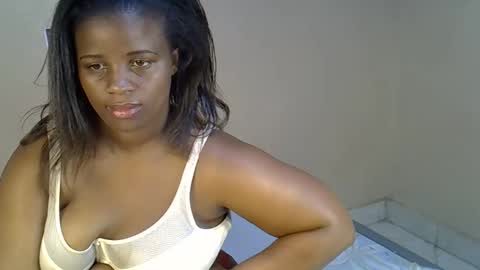 sexylucy33 online show from 04-10-26, 03:34