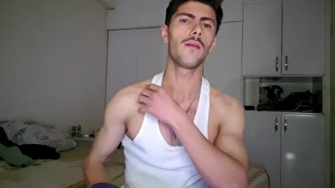 Snapshot of sexymann17 chatting on 05-21-26, 09:11 sexymann17 online show from 05-21-26, 09:11