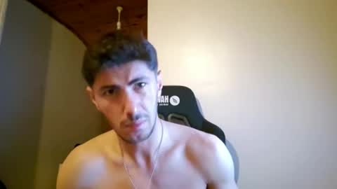 Snapshot of sexymann17 chatting on 05-31-26, 10:33 sexymann17 online show from 05-31-26, 10:33