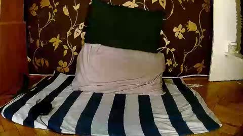 Squirty Maya Gold online show from 02-05-26, 06:07