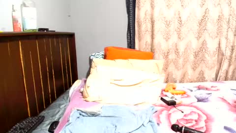 Snapshot of sexymelaninqueenx chatting on 07-07-26, 08:24 Keddy online show from 07-07-26, 08:24