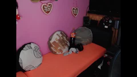 sexymelli18 online show from 01-07-26, 06:43