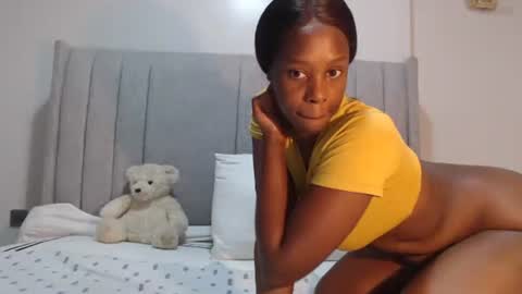 sexymonalisa1 online show from 11-29-25, 03:09