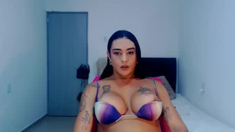 Natalia Duran online show from 03-09-25, 01:04