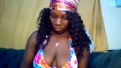 Snapshot of sexynatasha46 chatting on 01-07-25, 04:39 natasha online show from 01-07-25, 04:39