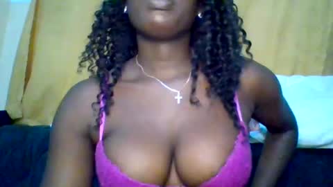 Snapshot of sexynatasha46 chatting on 01-09-25, 06:27 natasha online show from 01-09-25, 06:27