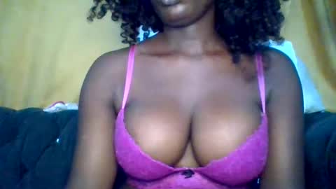 Snapshot of sexynatasha46 chatting on 01-20-25, 06:21 natasha online show from 01-20-25, 06:21