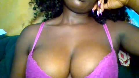 Snapshot of sexynatasha46 chatting on 01-20-25, 01:11 natasha online show from 01-20-25, 01:11