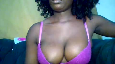 Snapshot of sexynatasha46 chatting on 02-04-25, 09:07 natasha online show from 02-04-25, 09:07