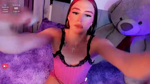 Snapshot of sexynazaa chatting on 06-23-26, 05:27 Nazareth arraiz online show from 06-23-26, 05:27