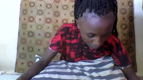 VIVIAN online show from 02-09-25, 08:44