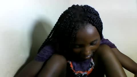 VIVIAN online show from 02-16-25, 04:32