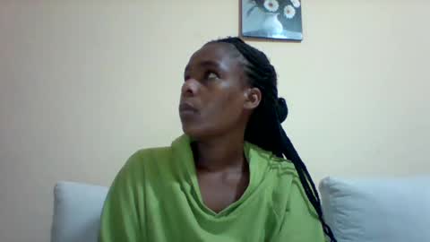 DOVY ACHIENG online show from 01-30-25, 03:29
