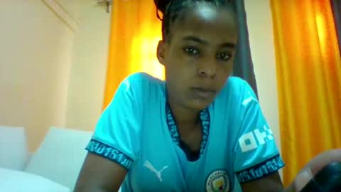 DOVY ACHIENG online show from 03-04-25, 10:02